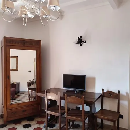 Apartment Intero Centro Pistoia