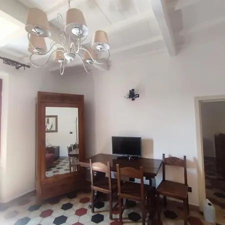 Apartment Intero Centro Pistoia