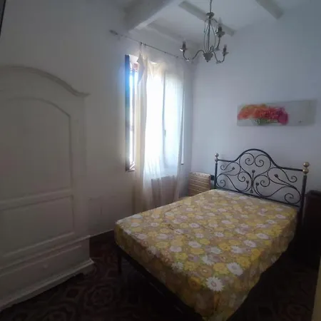 Apartment Intero Centro Pistoia